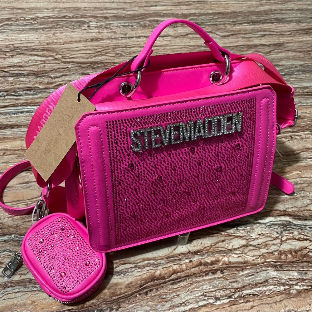 Steve Madden - Picture 10 of 11